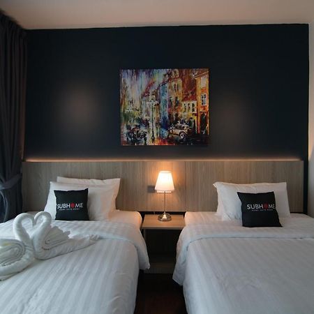 อัลมาส สวีท บาย ซับโฮม Hotel นุสาจายา ภายนอก รูปภาพ