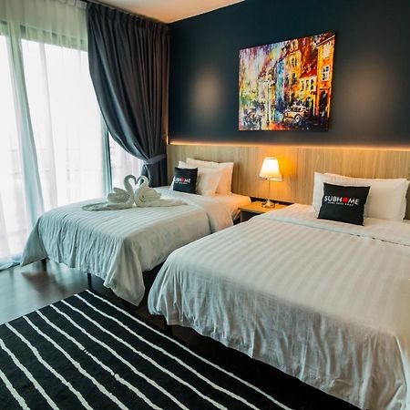 อัลมาส สวีท บาย ซับโฮม Hotel นุสาจายา ภายนอก รูปภาพ